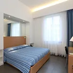 Hotel Genova 3*