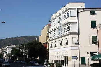 Genova 3* Сестри-Леванте